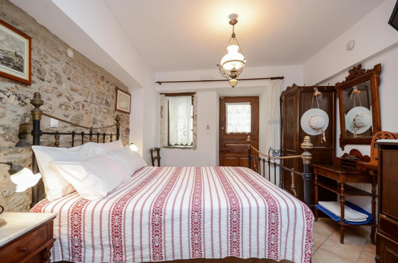 Venetiko Apartments Naxos City Exterior foto
